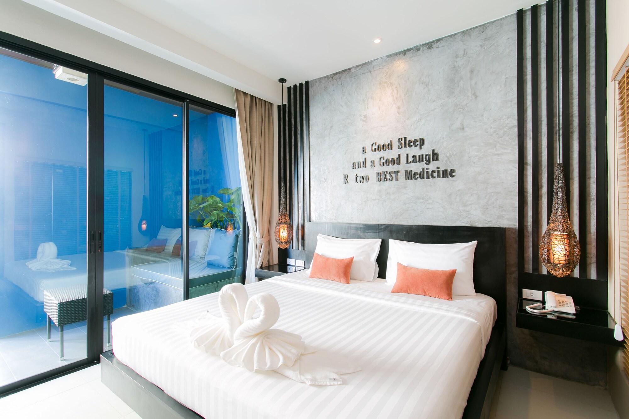 The House Patong Hotell Eksteriør bilde