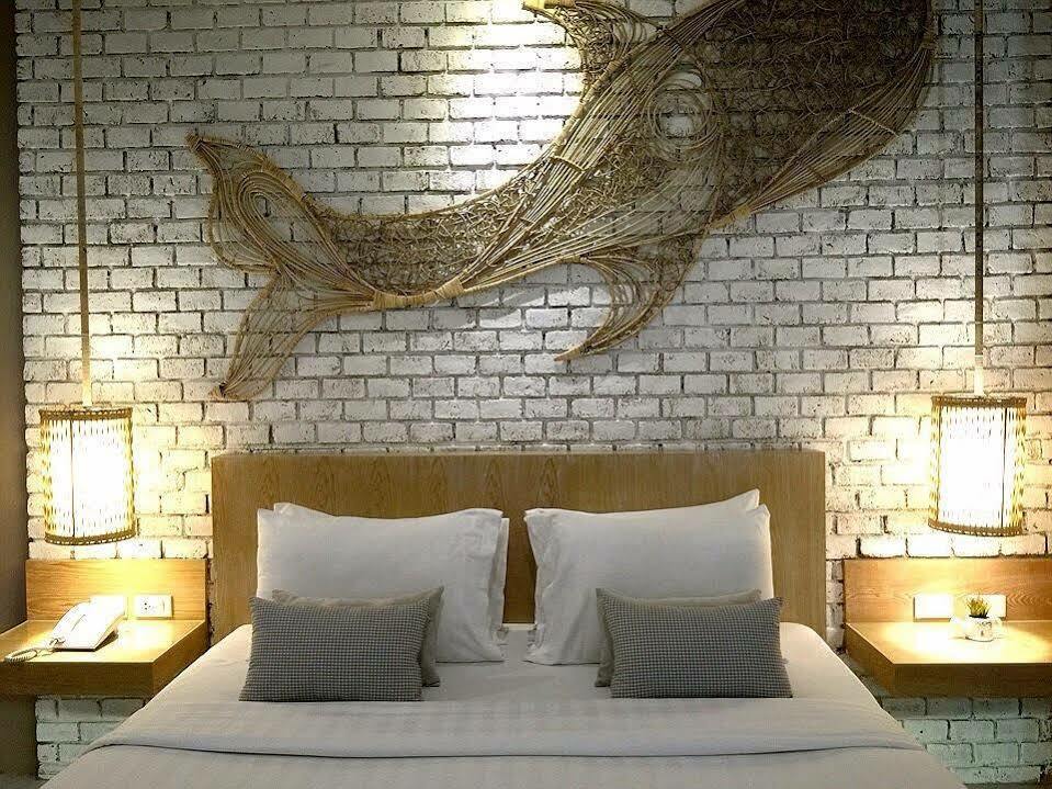 The House Patong Hotell Eksteriør bilde